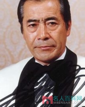 三船敏郎(TOSHIRO MIFUNE)